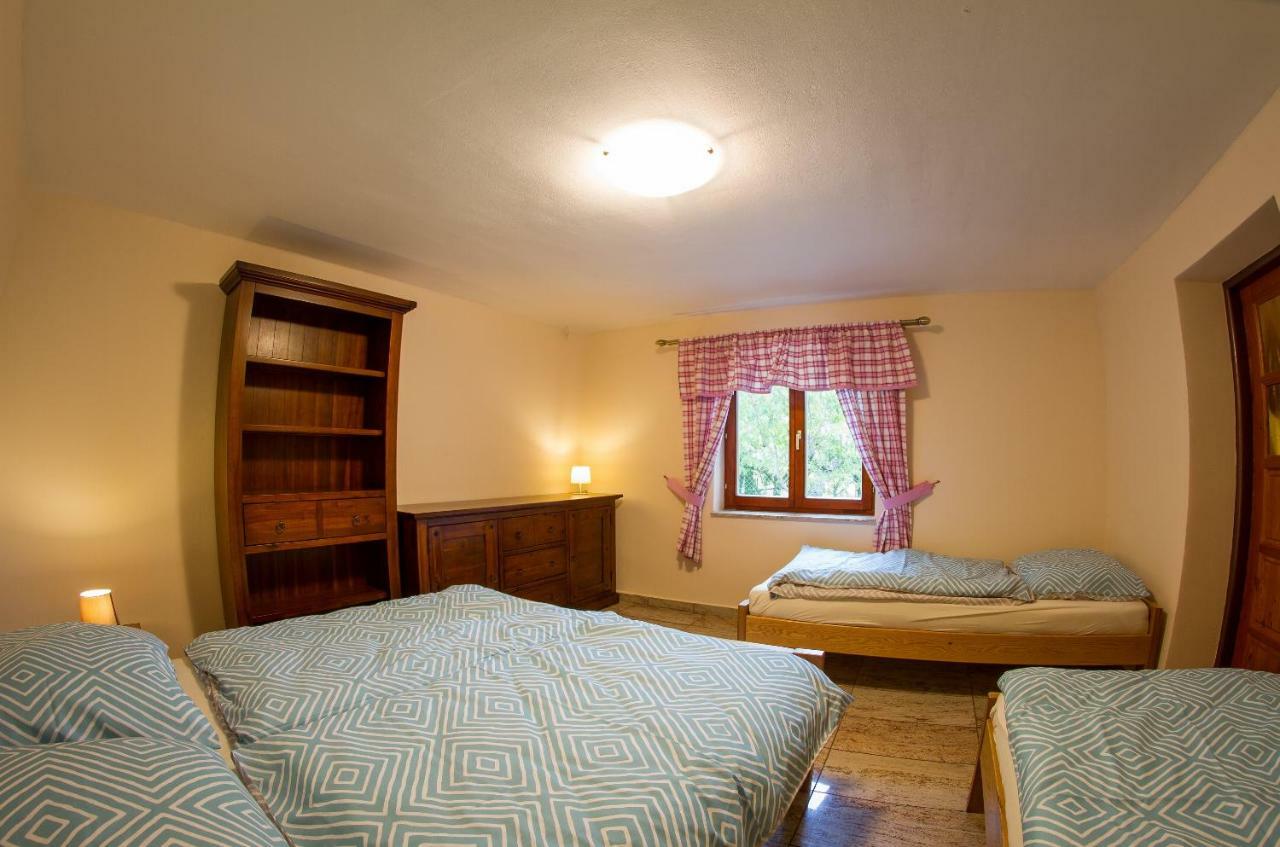 Burg Nad Banskou Stiavnicou Guest House Stiavnicke Bane Eksteriør bilde