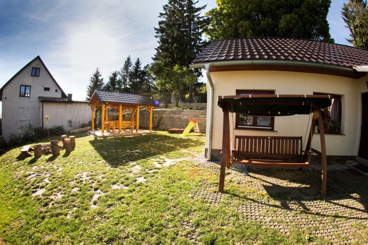 Burg Nad Banskou Stiavnicou Guest House Stiavnicke Bane Eksteriør bilde