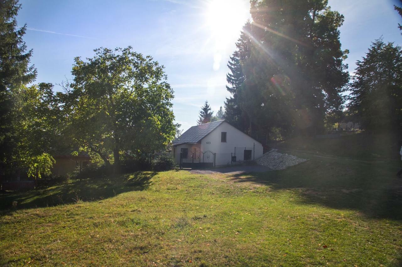 Burg Nad Banskou Stiavnicou Guest House Stiavnicke Bane Eksteriør bilde